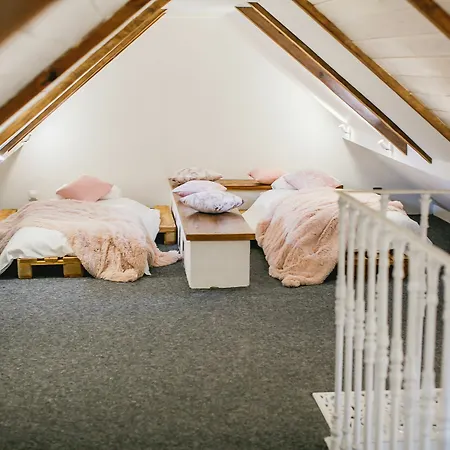 Bednarska 18 - Loft By Homeprime Warsaw